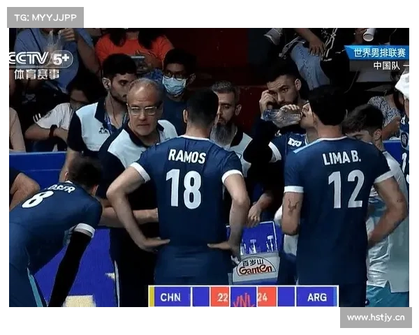 2-1!中国队击败强敌,2连胜=登顶榜首,球迷开心庆祝 2-1!中国队击败强敌,2连胜=登顶榜首,球迷开心庆祝